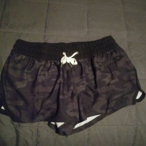 vuori Clementine shorts